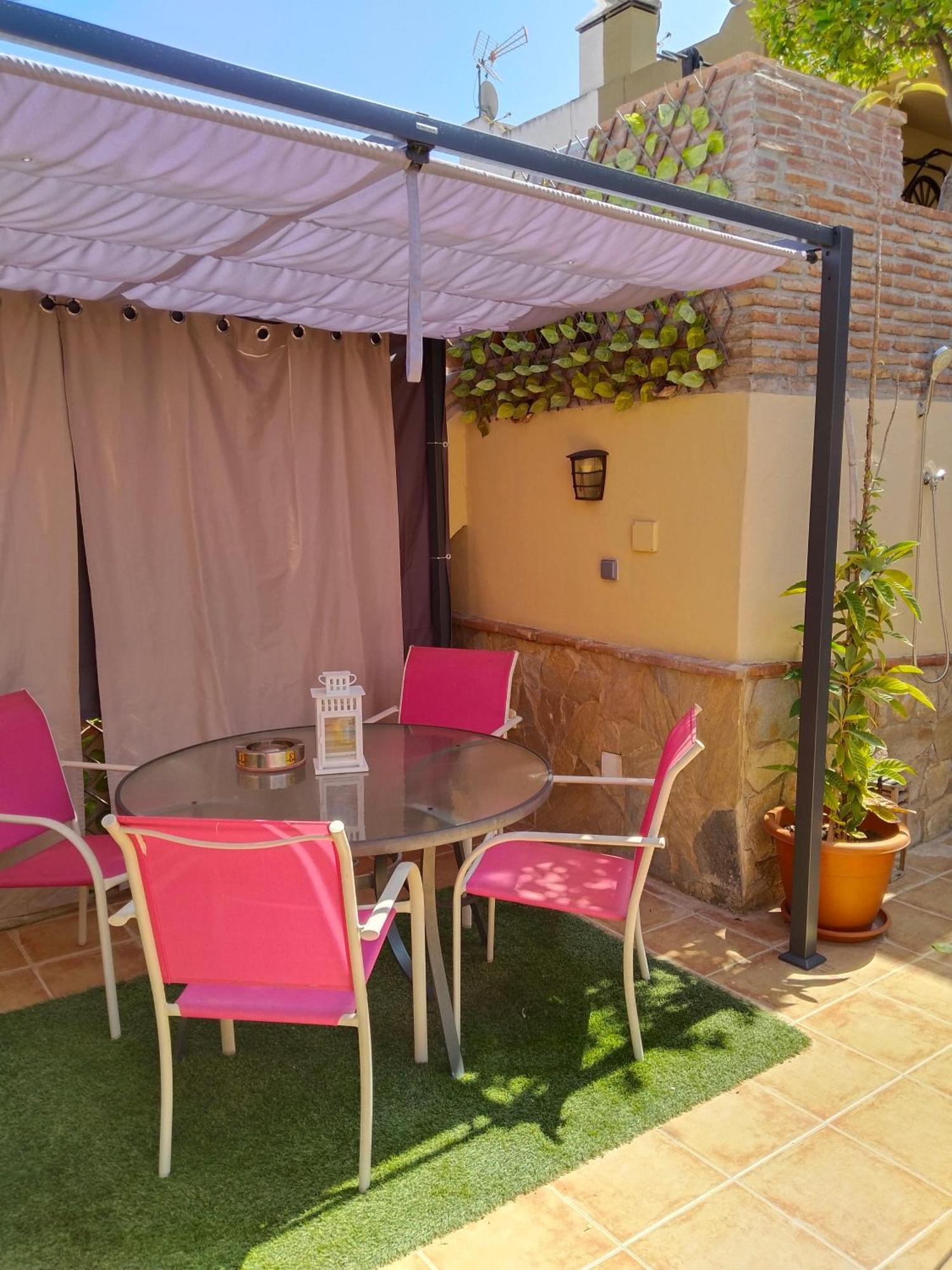 Acogedor Apartamento Loft Alhaurin de la Torre Luaran gambar