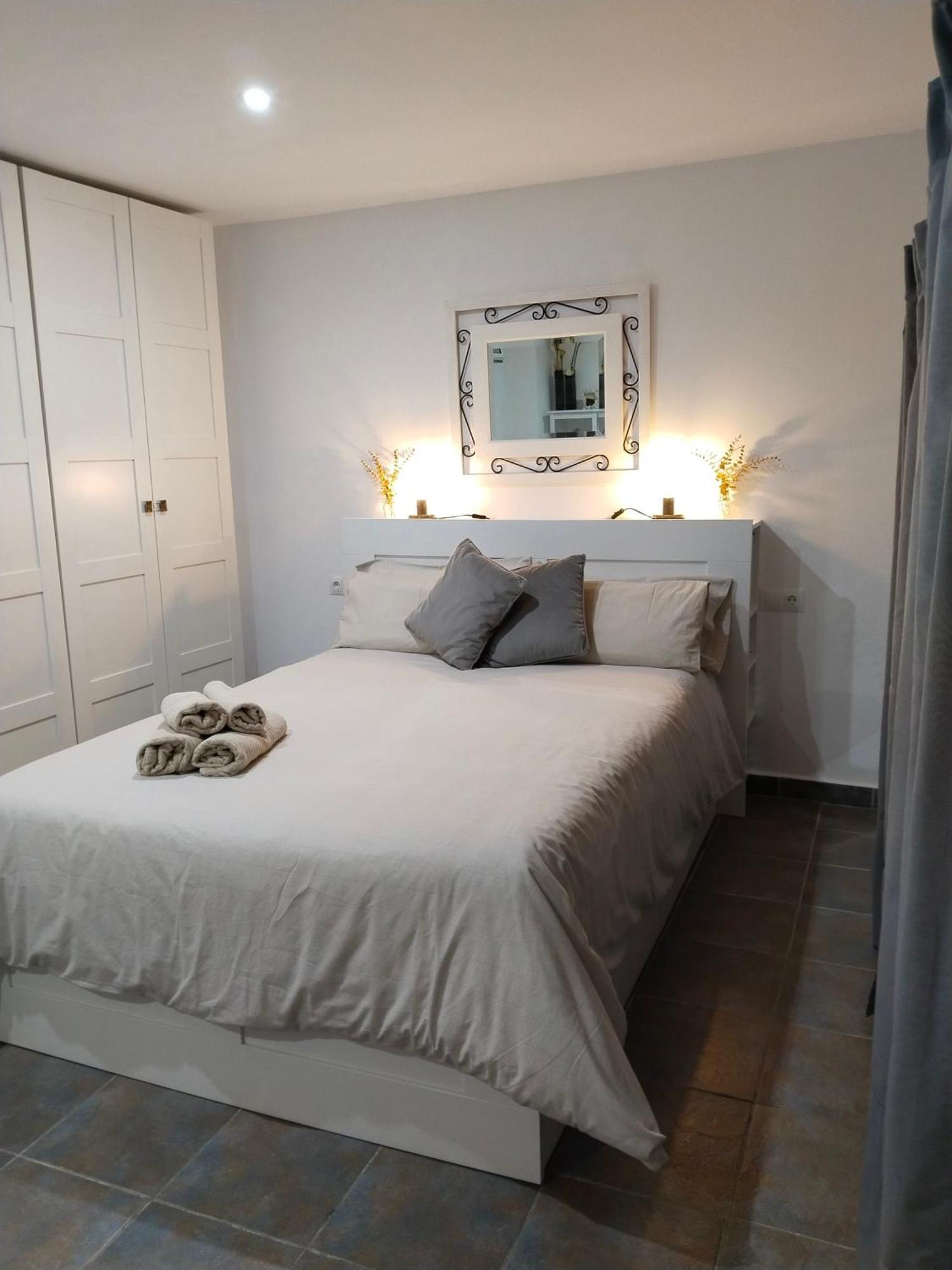 Acogedor Apartamento Loft Alhaurin de la Torre Luaran gambar